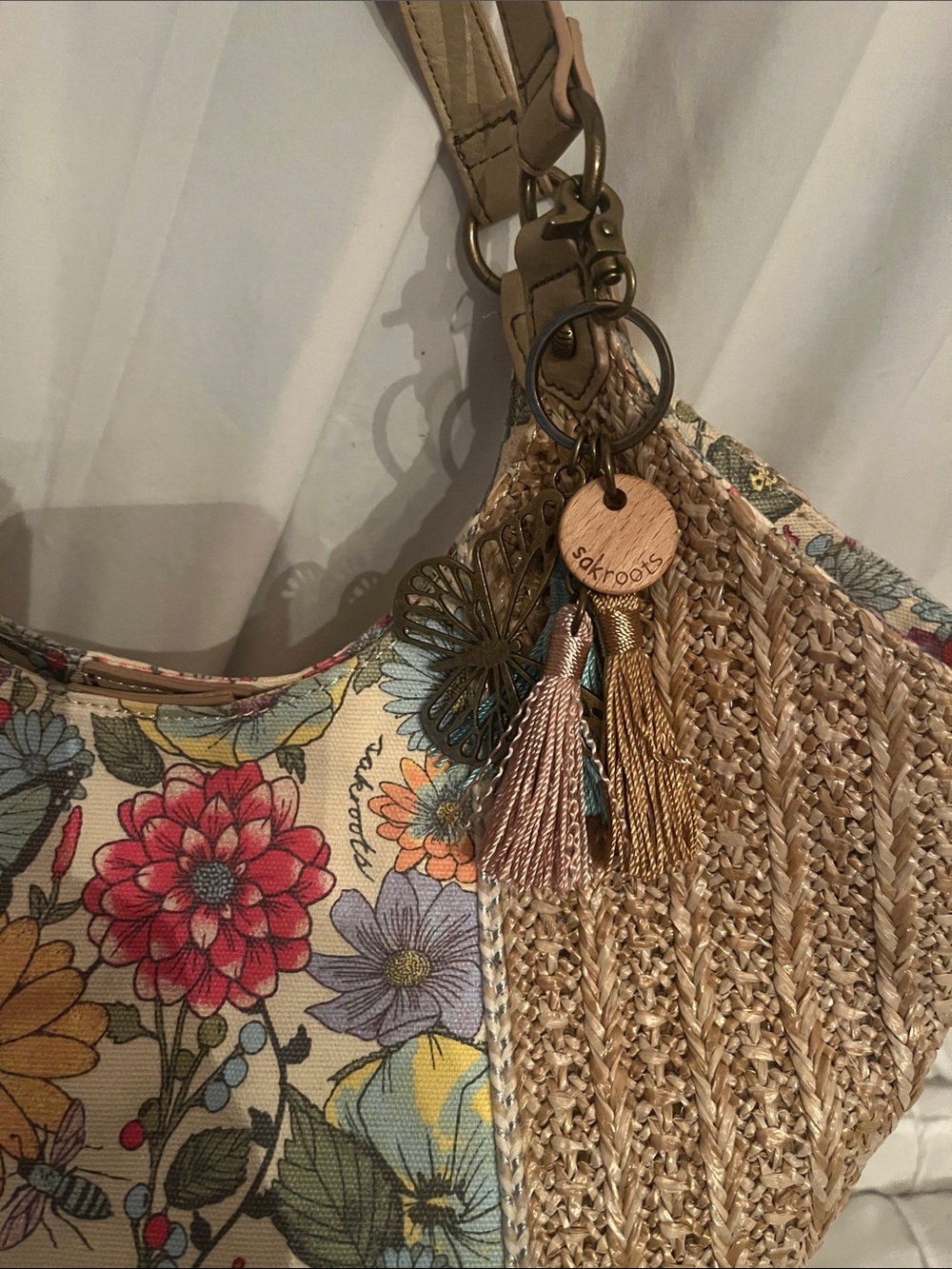Sakroots Beige Straw Tote with Multicolor Floral Panel - Picture 2 of 16